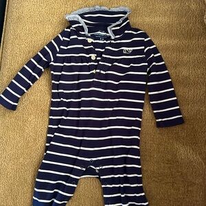Vineyard vine 3-6 month blue whale one piece